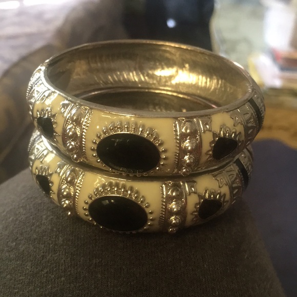 ❤️ Vintage Silver Bracelets ❤️ - Picture 3 of 3